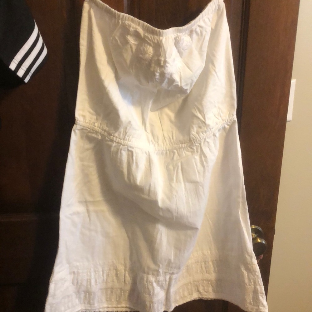 Gap strapless dress with embroidery